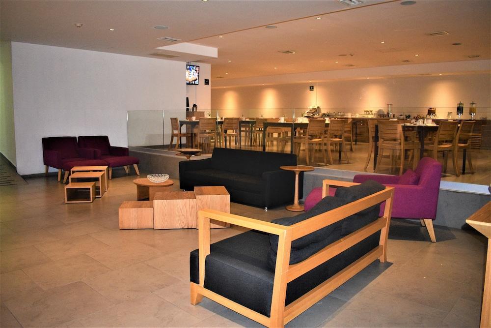 Hotel Plaza Genova Centro Гвадалахара Экстерьер фото