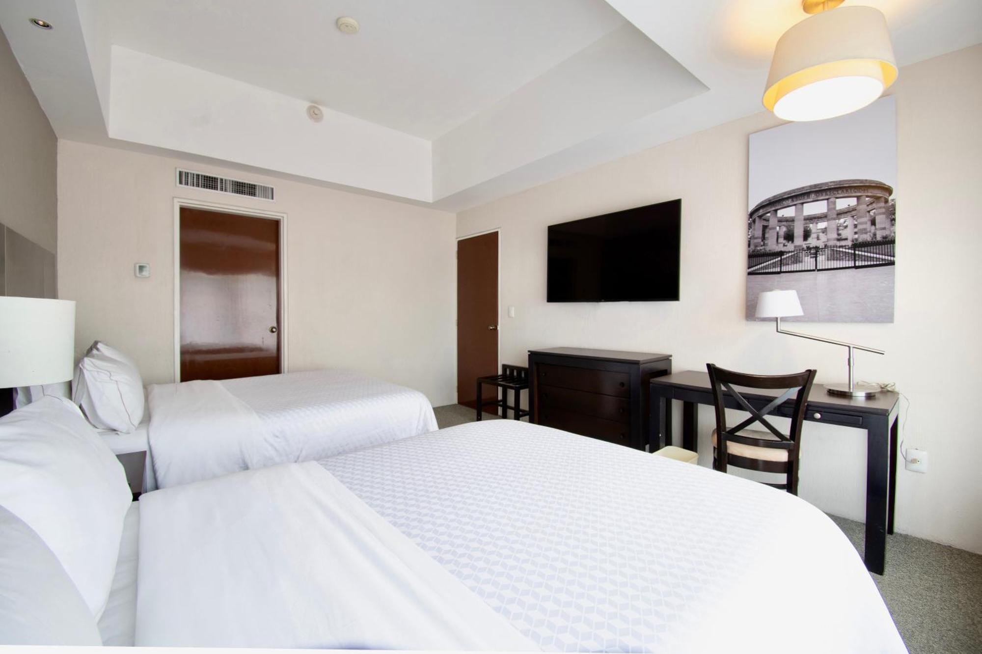 Hotel Plaza Genova Centro Гвадалахара Экстерьер фото